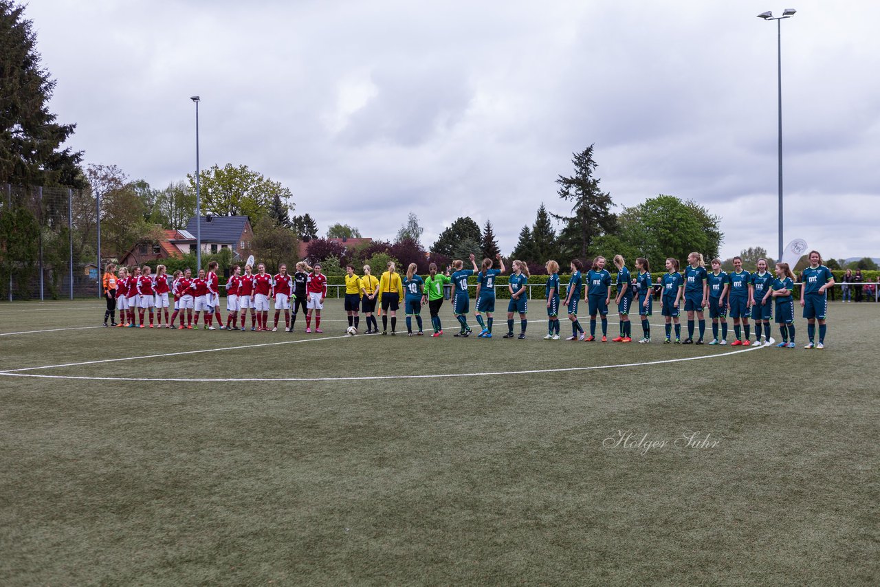 Bild 224 - B-Juniorinnen Pokalfinale VfL Oldesloe - Holstein Kiel : Ergebnis: 0:6